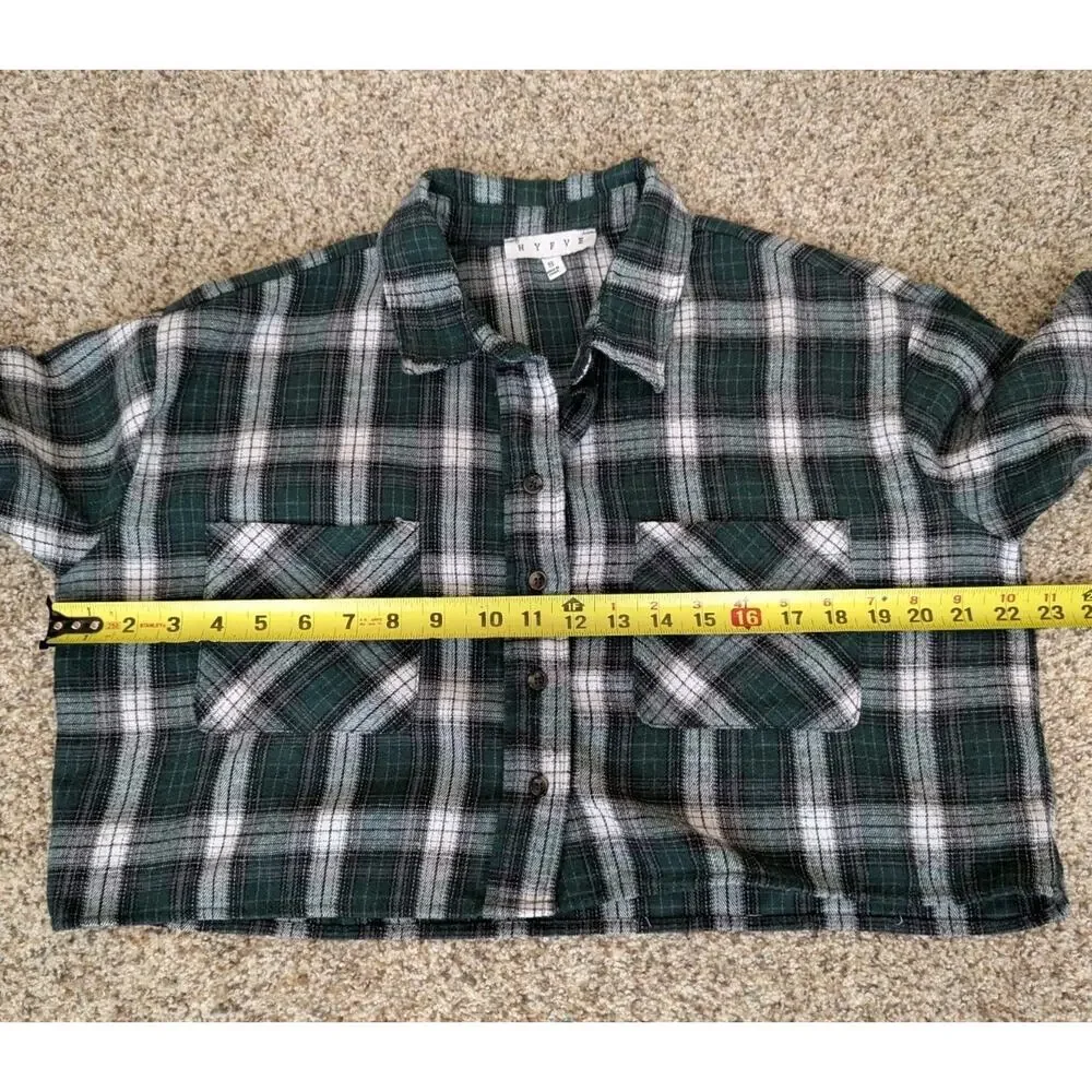 Hyfve Womens Button Up Long Sleeve Jacket Cropped Size Small Flannel Plaid Green